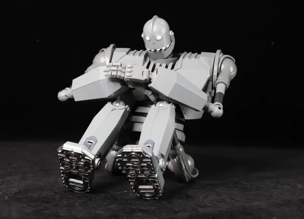 FANTASY JEWEL Transformation FJ TR006 Iron Giant Alloy Finished Model 30cm Movie Action Figure Robot Deformation Gifts Toys - Image 5